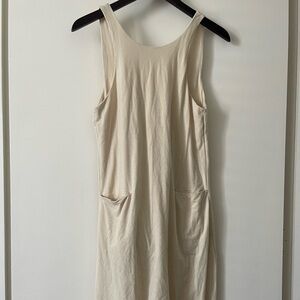 Lunya size M cozy high neck jumpsuit with pockets 🤍